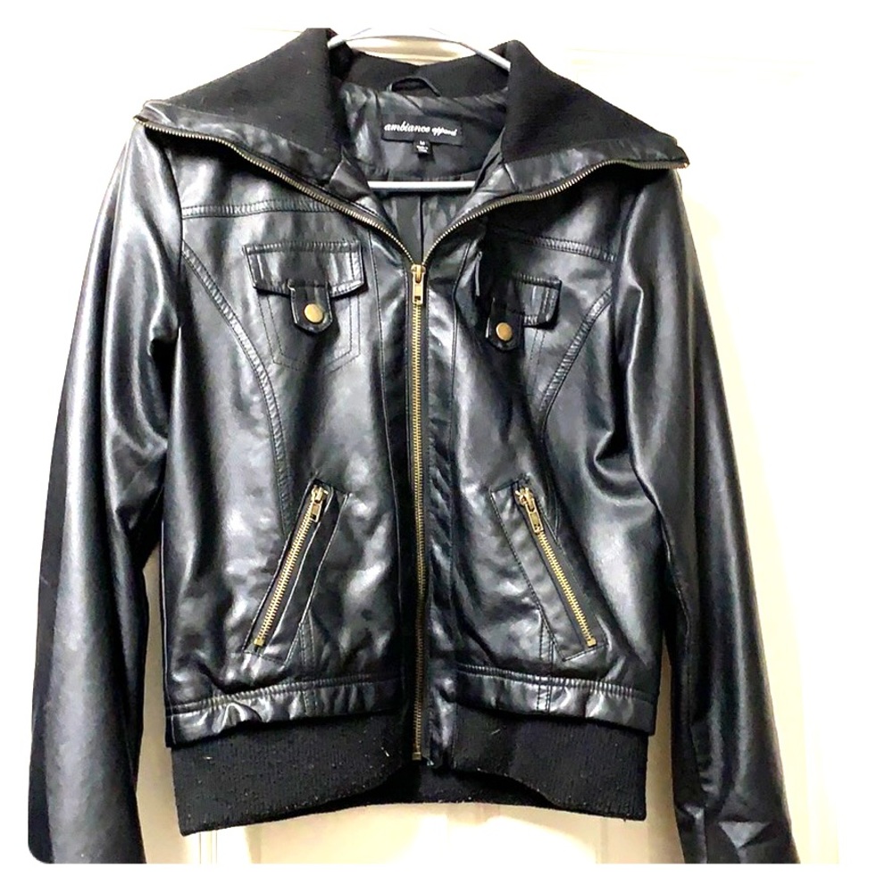 Ambiance Apparel faux leather jacket size M